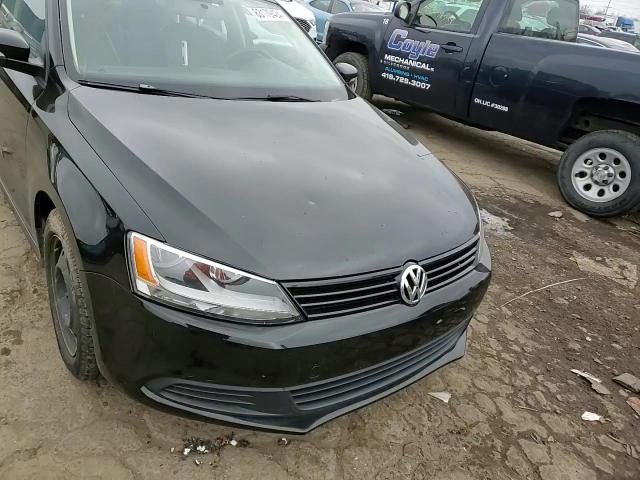 2014 Volkswagen Jetta - Image 10
