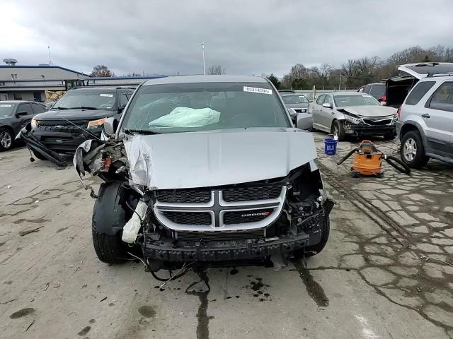 2018 Dodge Caravan - Image 12