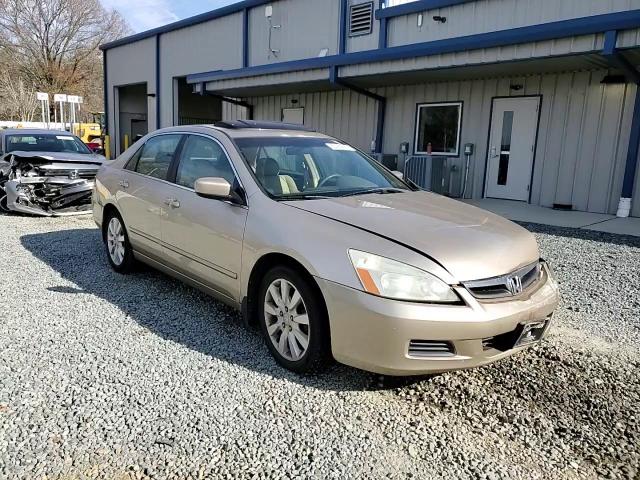 2006 Honda Accord - Image 11
