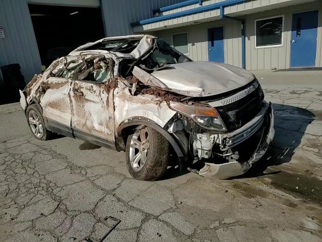 2012 Ford Explorer - Image 12