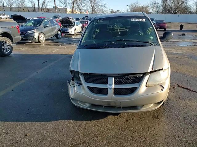 2002 Dodge Grand Caravan Sport VIN: 2B4GP44302R728008 Lot: 85584544