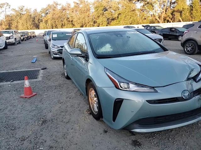2020 Toyota Prius - Image 11