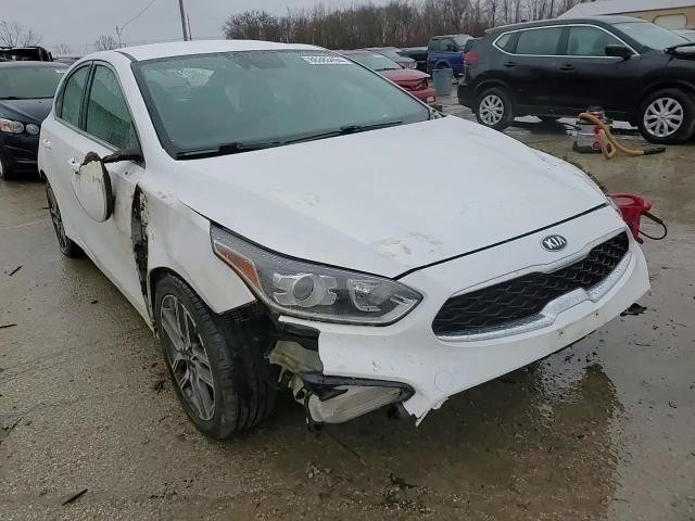 2019 Kia Forte - Image 13