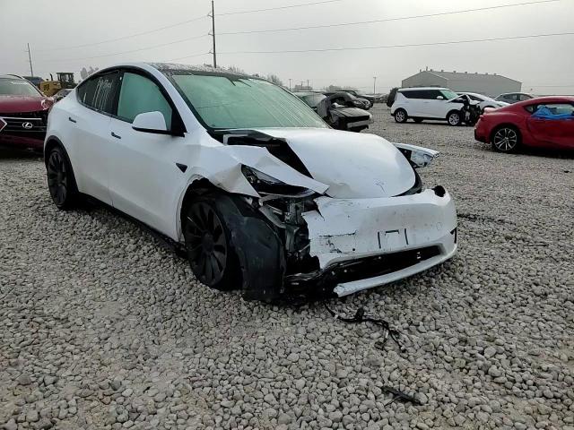 2020 Tesla Model Y VIN: 5YJYGDEF6LF049924 Lot: 83527874