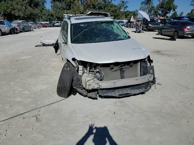 2012 Toyota Highlander - Image 11