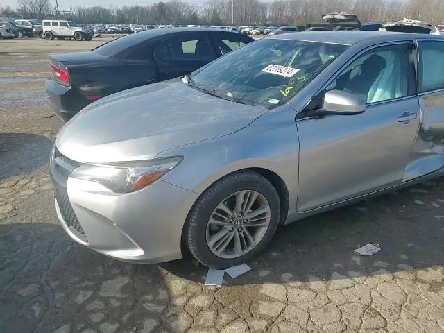 2016 Toyota Camry - Image 10