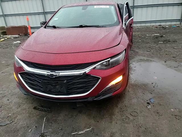 2022 Chevrolet Malibu - Image 11