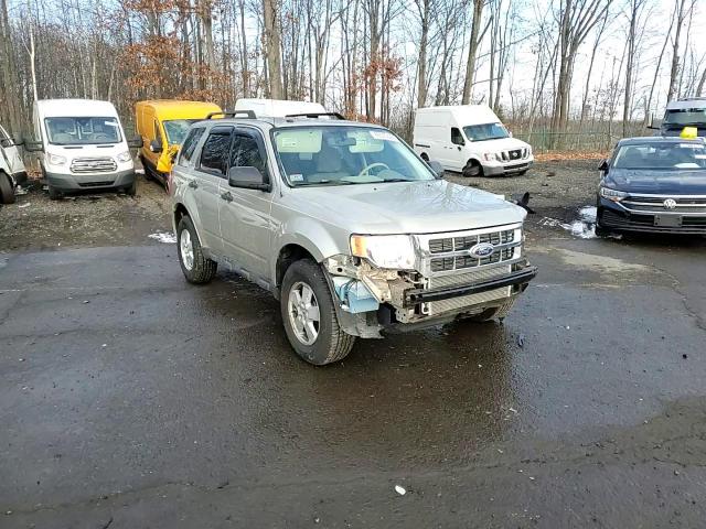 2010 Ford Escape Xlt VIN: 1FMCU9D76AKC58618 Lot: 86573444