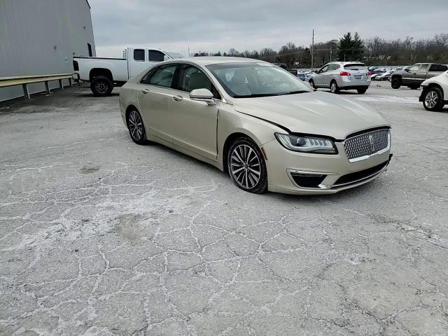 2017 Lincoln MKZ - Image 13