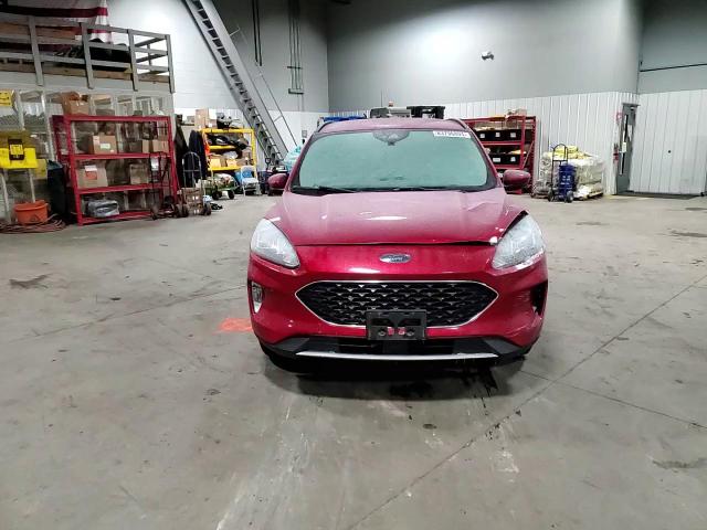 2020 Ford Escape - Image 12