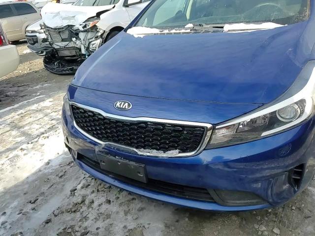 2018 Kia Forte - Image 13