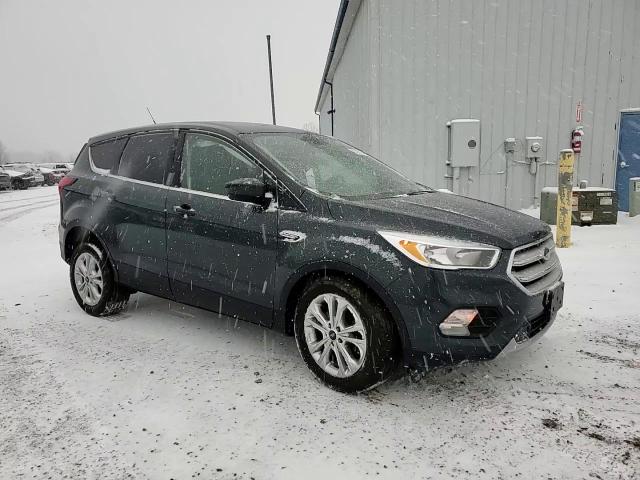 2019 Ford Escape - Image 12