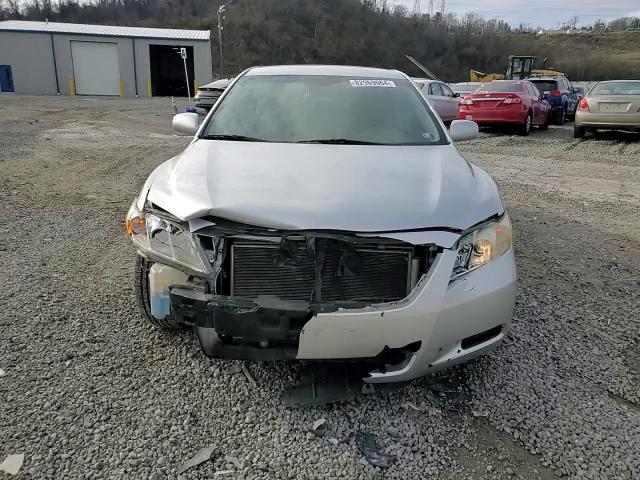 2009 Toyota Camry - Image 10