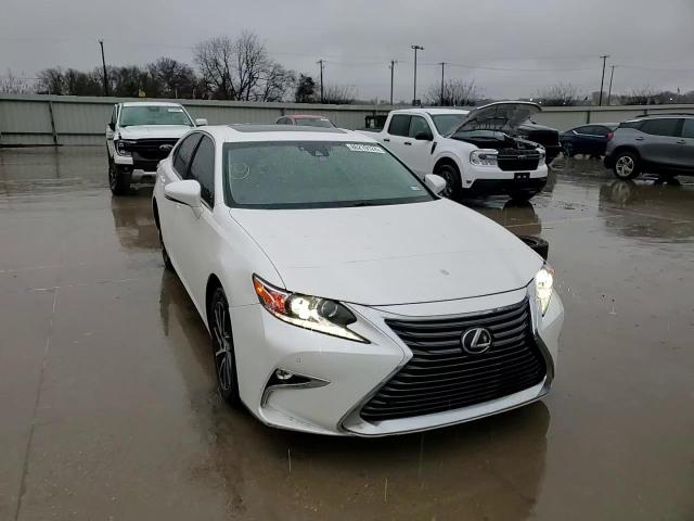 2018 Lexus ES - Image 10