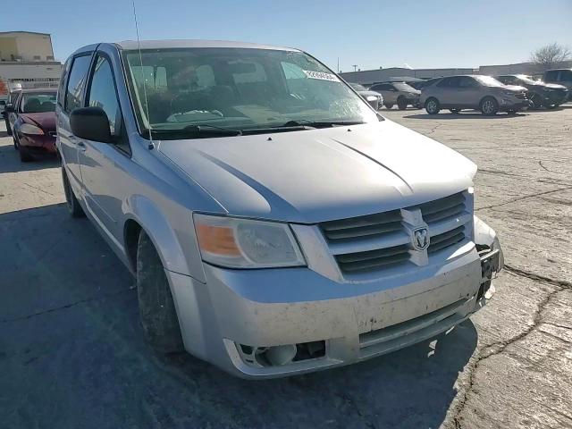 2009 Dodge Caravan - Image 12