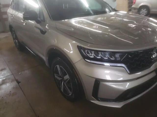 2021 Kia Sorento - Image 14