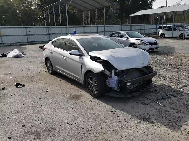 2020 Hyundai Elantra - Image 11