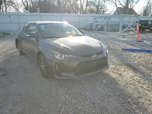 2015 Scion tC - Image 11