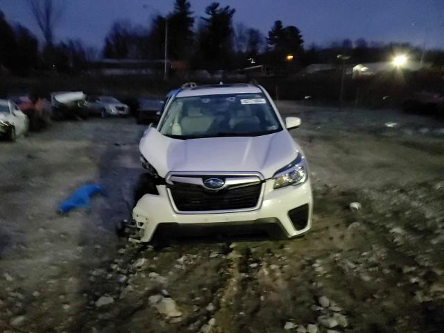 2019 Subaru Forester - Image 12