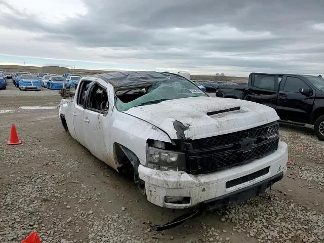 2008 Chevrolet Silverado - Image 10