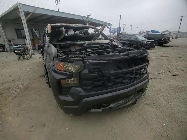 2022 Chevrolet Silverado - Image 11