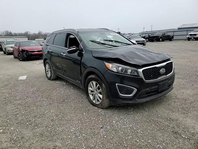 2017 Kia Sorento - Image 12