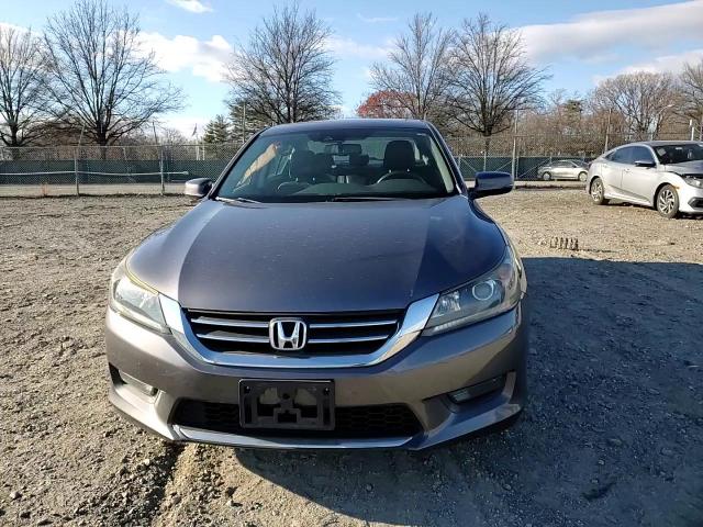 2015 Honda Accord - Image 11