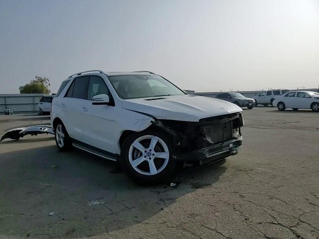 2019 Mercedes-Benz GLE - Image 11