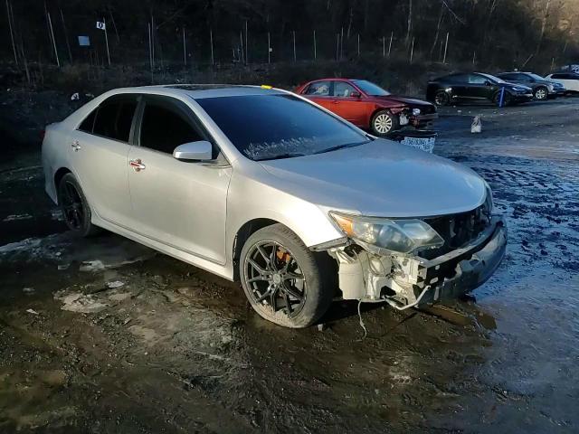 2012 Toyota Camry - Image 10