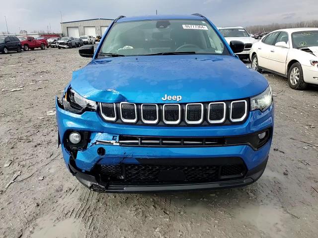 2022 Jeep Compass - Image 13