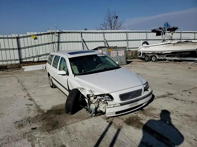 2004 Volvo V70 VIN: YV1SW61TX42426897 Lot: 84684864