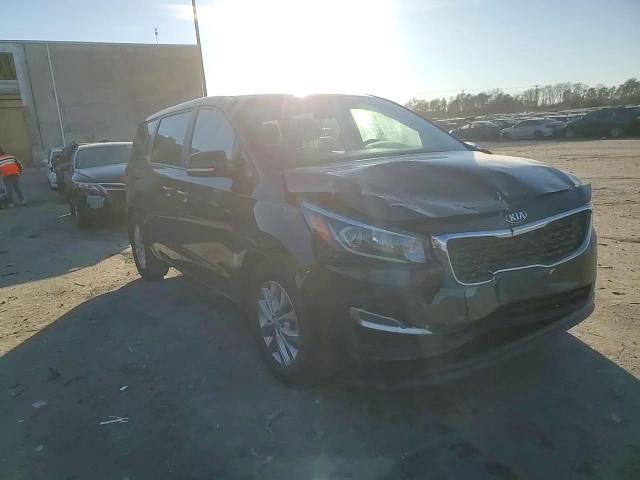 2021 Kia Sedona Lx VIN: KNDMB5C12M6668527 Lot: 84026154