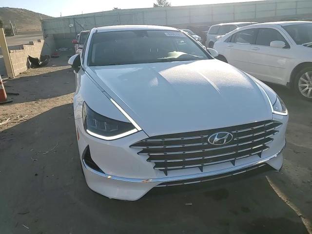 2021 Hyundai Sonata - Image 10
