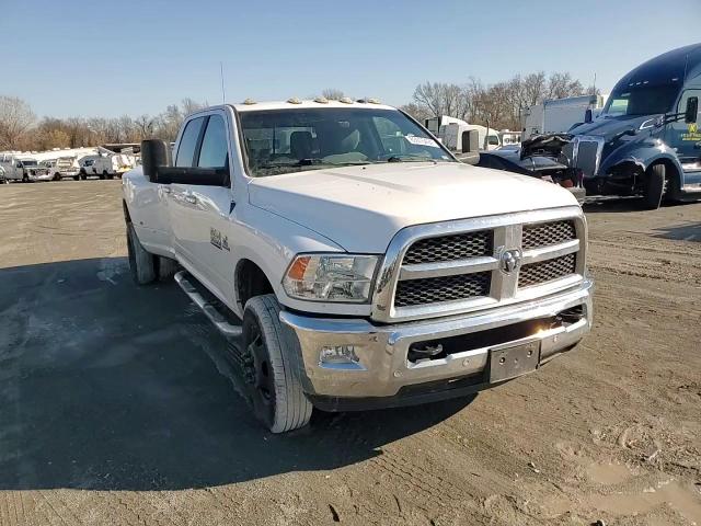 2018 RAM 3500 - Image 12