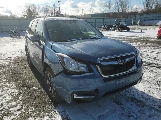 2017 Subaru Forester - Image 11