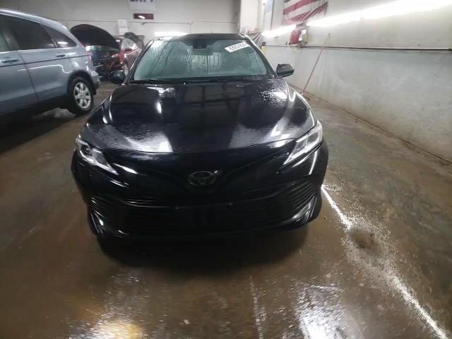 2019 Toyota Camry - Image 14