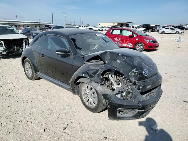 2019 Volkswagen Beetle - Image 11