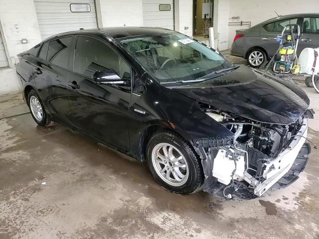2018 Toyota Prius VIN: JTDKBRFU5J3065413 Lot: 84270404