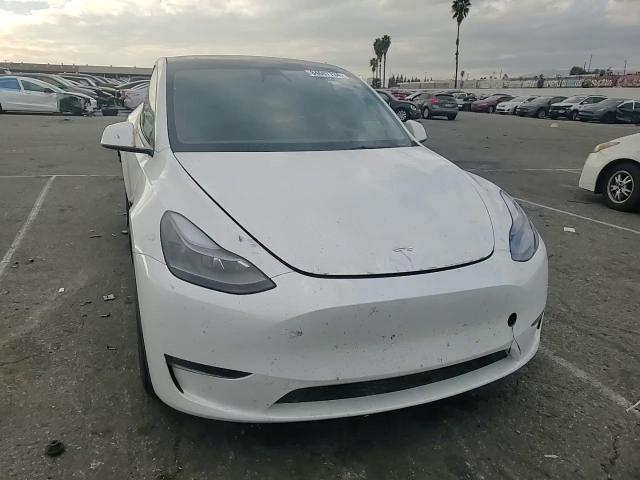 2022 Tesla Model Y VIN: 7SAYGDEE0NF559506 Lot: 84607734