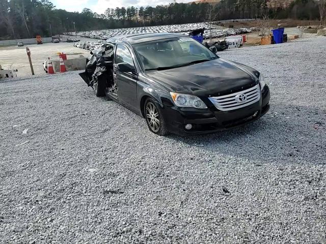 2010 Toyota Avalon - Image 10