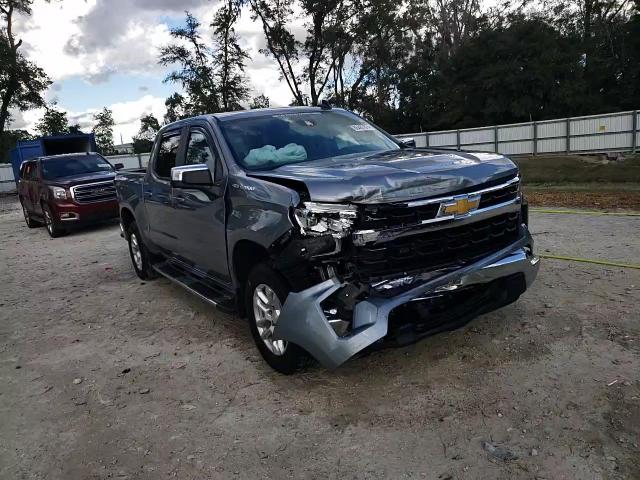 2023 Chevrolet Silverado - Image 14