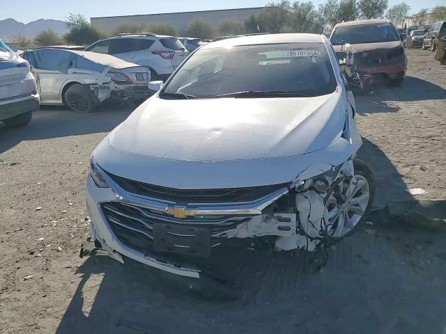 2021 Chevrolet Malibu - Image 11