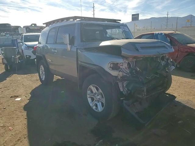 2010 Toyota Fj Cruiser VIN: JTEBU4BF9AK078526 Lot: 83102814