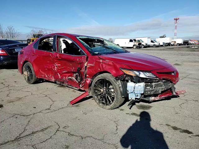 2021 Toyota Camry - Image 10