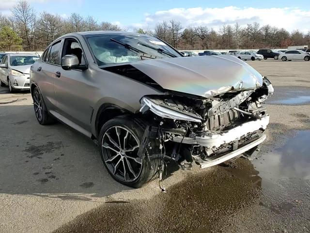 2021 BMW X4 xDrivem40I VIN: 5UX2V5C08M9F52562 Lot: 83665674