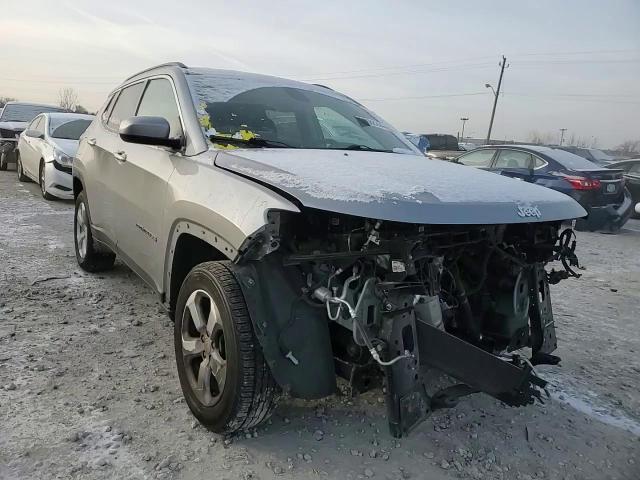 2019 Jeep Compass - Image 11
