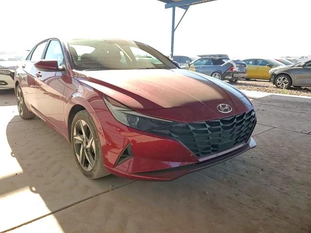2023 Hyundai Elantra - Image 11