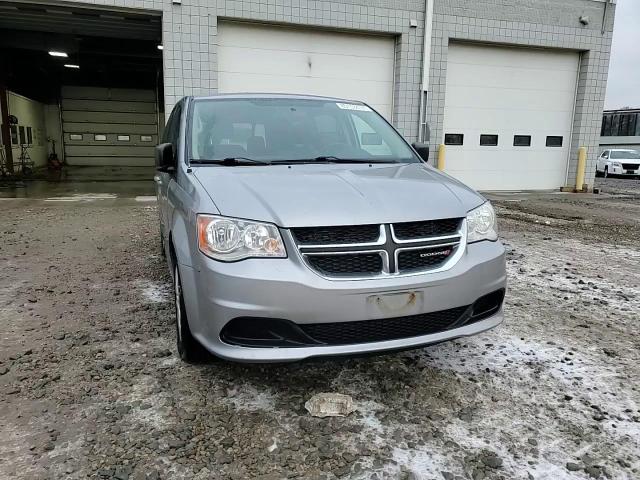 2016 Dodge Caravan - Image 12