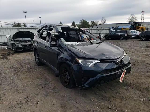 2018 Toyota RAV 4 - Image 11