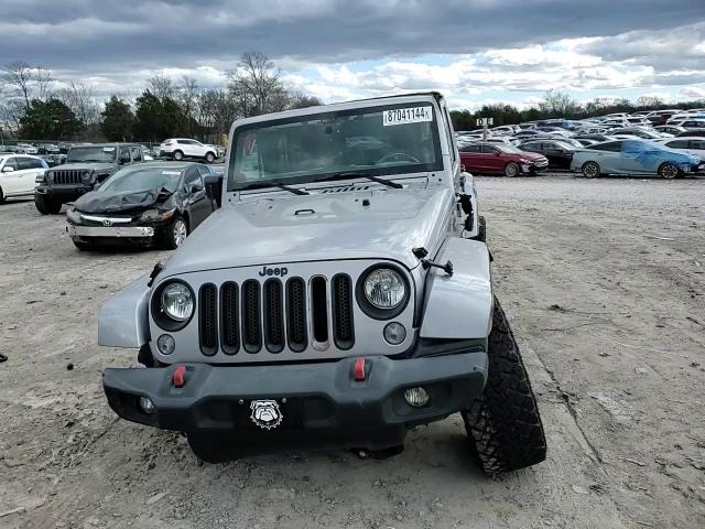 2014 Jeep Wrangler - Image 12